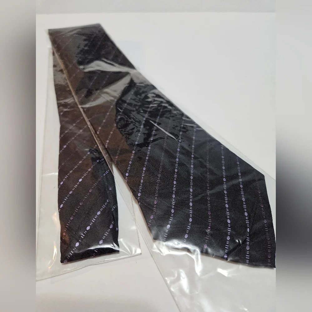 Alfani Men's 100% Silk Tie Size 3.75 x 56 - Picture 5 of 7